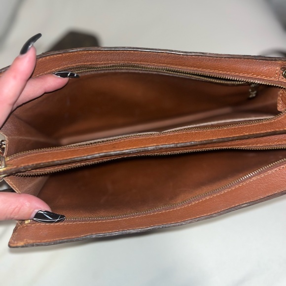 LOUIS VUITTON BUNDLE😍 VINTAGE ENGHIEN MONOGRAM CROSSBODY BAG & COIN PURSE - Picture 12 of 16